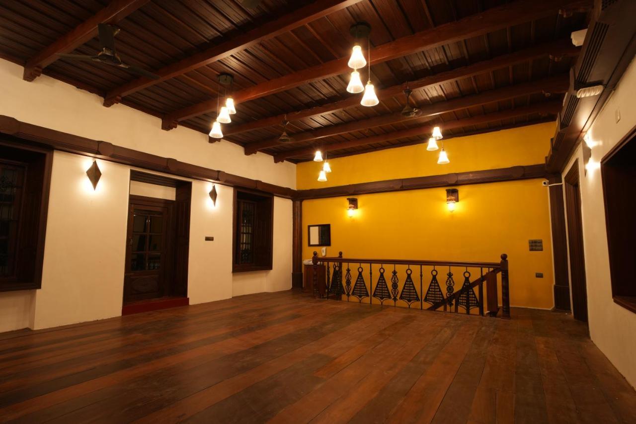 The Sunset Bay Hotell Fort Kochi Eksteriør bilde