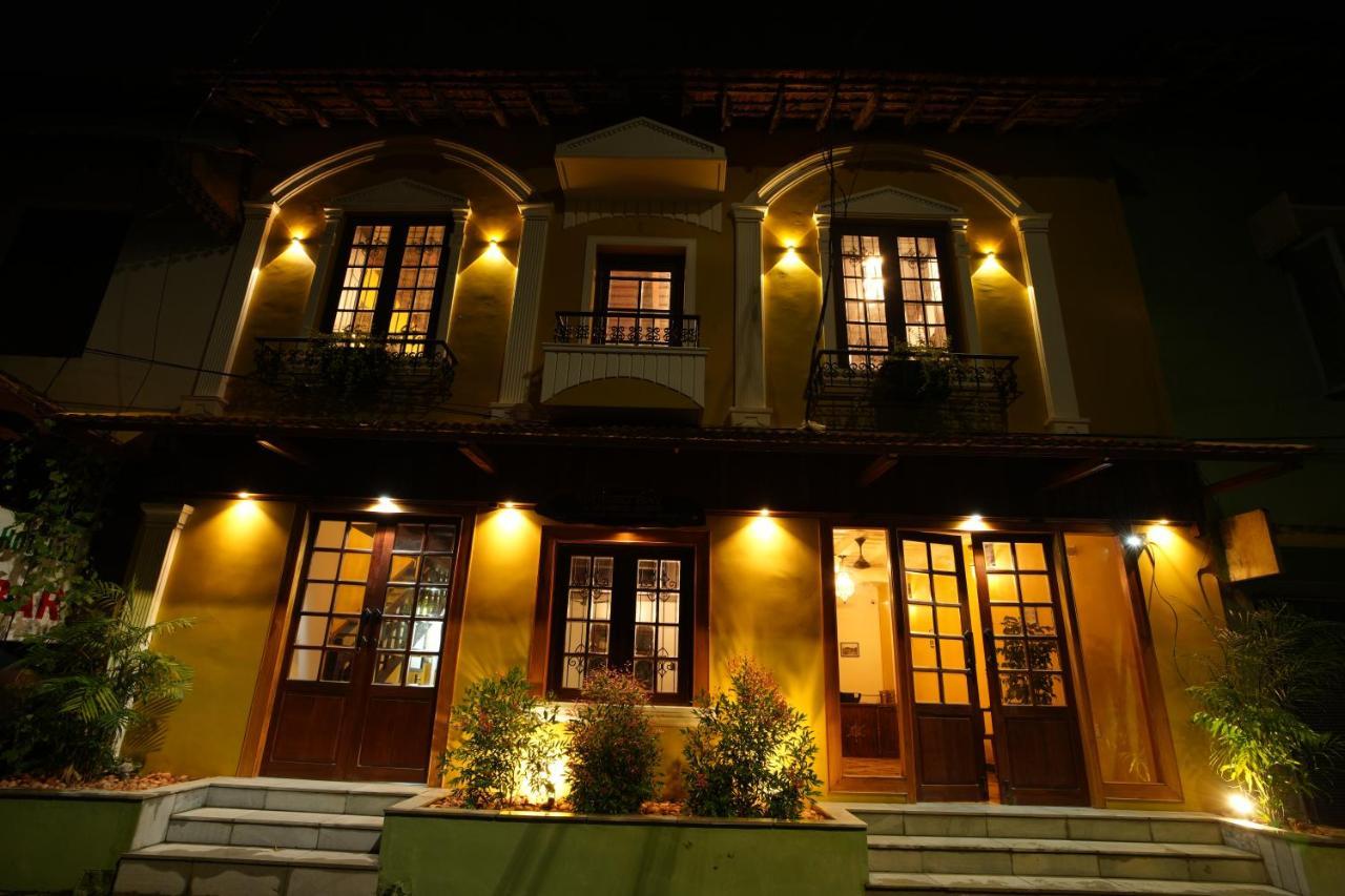 The Sunset Bay Hotell Fort Kochi Eksteriør bilde
